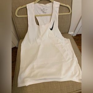 Nike aeroswift running singlet tank
